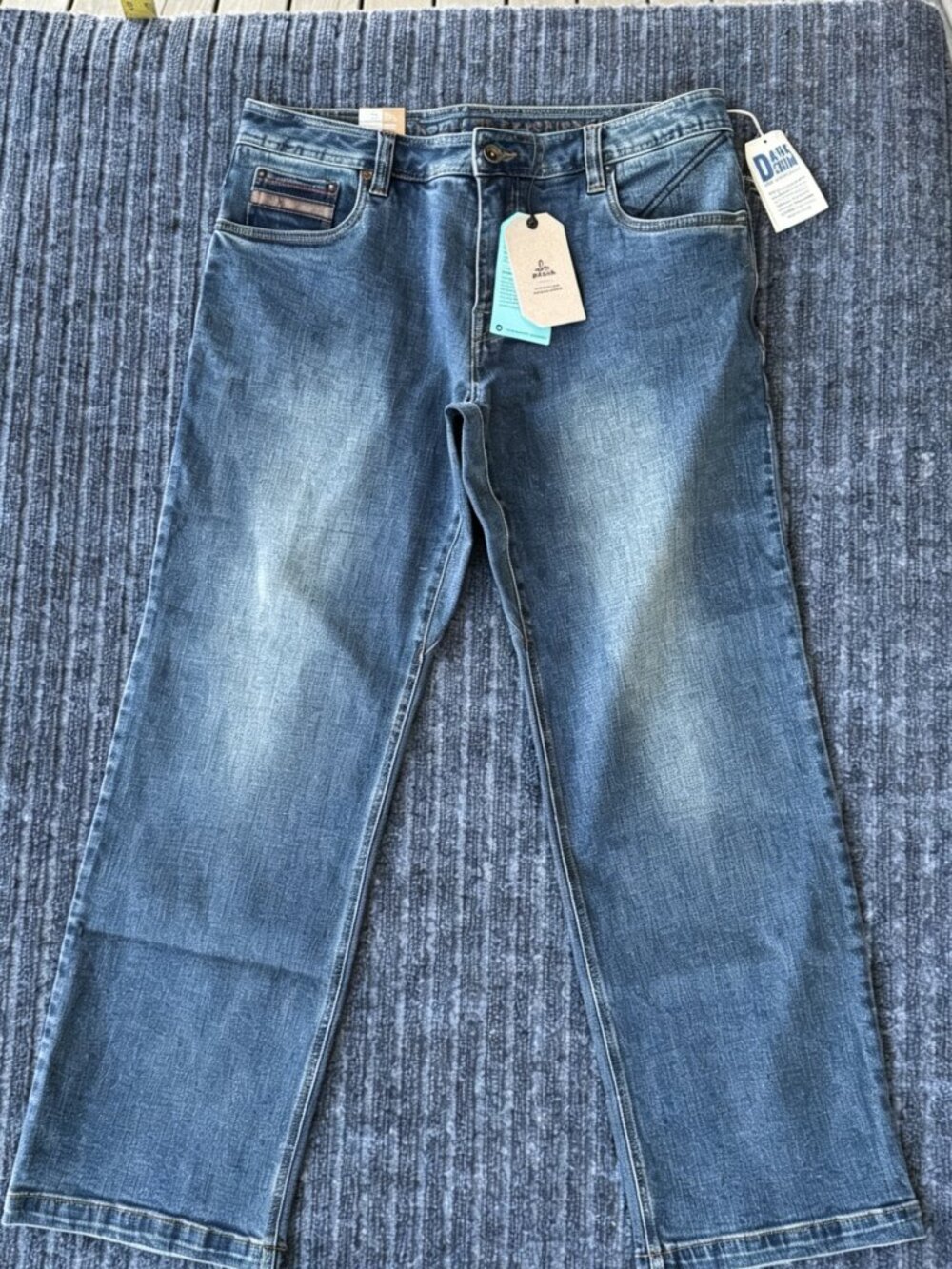 prAna Axiom Jeans M35x30 Antique Stone Wash NWT Straight Denim